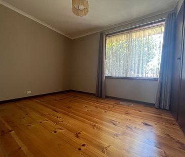 Large Family Home in Prime Position - Photo 6