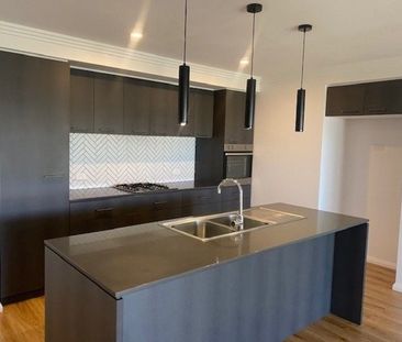 4/12 Beetson Street Boorooma NSW - Photo 2
