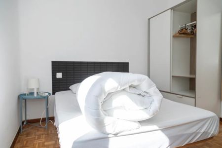 Calle de Alonso Núñez, Madrid, Community of Madrid 28039 - Photo 2