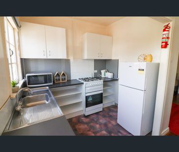 7 High Street, Highgate Hill, Qld 4101 - Photo 4