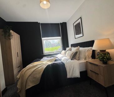 Cambrian Terrace, Beeston, Leeds - Photo 3