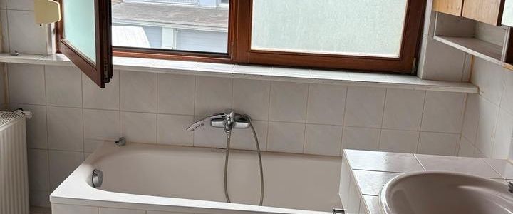 Schöne 3-Zimmer-Wohnung in Lengfeld, Würzburg - Photo 1