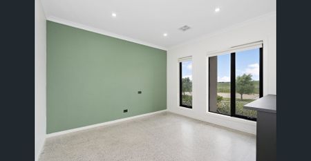 Modern Comfort With Versatile Living - Photo 2