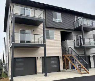 Daniels Way Townhomes | 704 Daniels Way SW, Edmonton - Photo 1