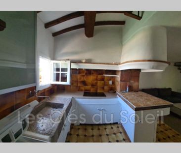 Location maison 2 chambres 51 m² Saint-Cyr-sur-Mer - Photo 5
