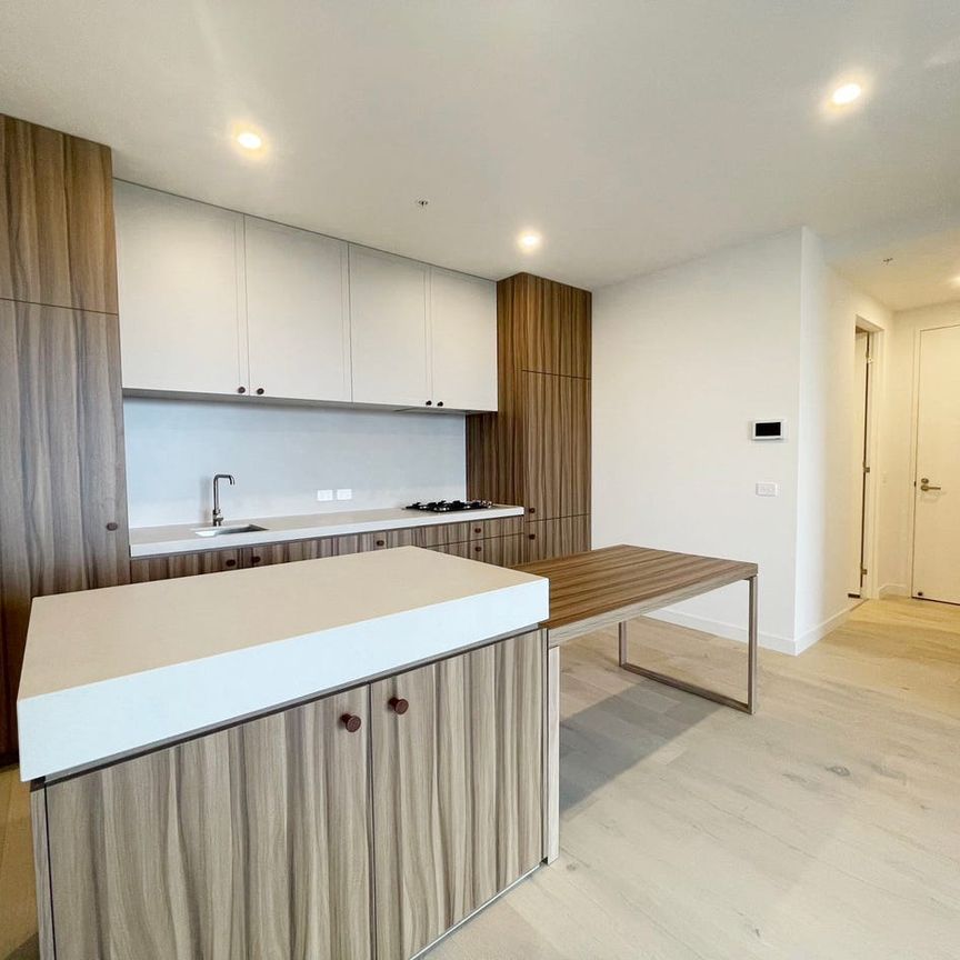 Brand New Apartment Living in Tempo Building Box Hill - Photo 1