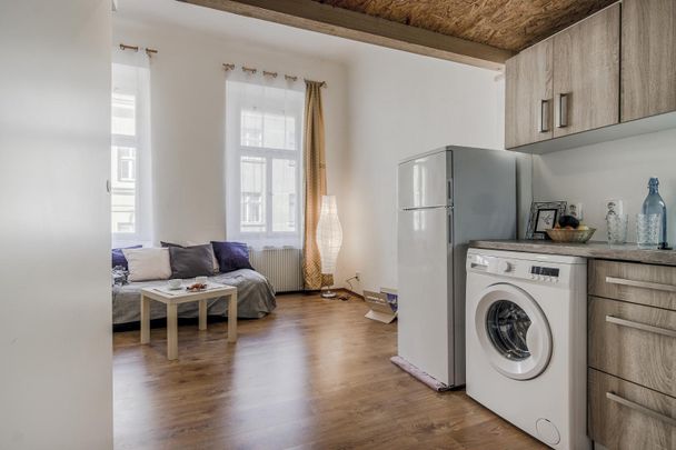 Pronájem bytu 1+kk 25 m² - Photo 1