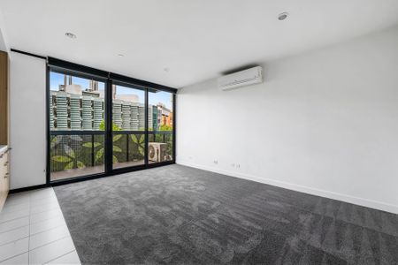 Unit 301/97 Flemington Road, North Melbourne. - Photo 3