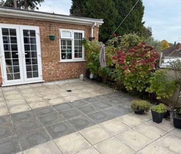 Adelaide Road, High Wycombe, HP13 - Photo 1