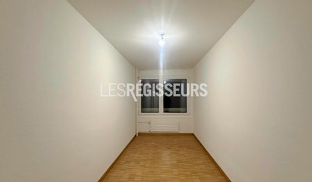 Bel appartement entièrement rénové à Meyrin. - Photo 3