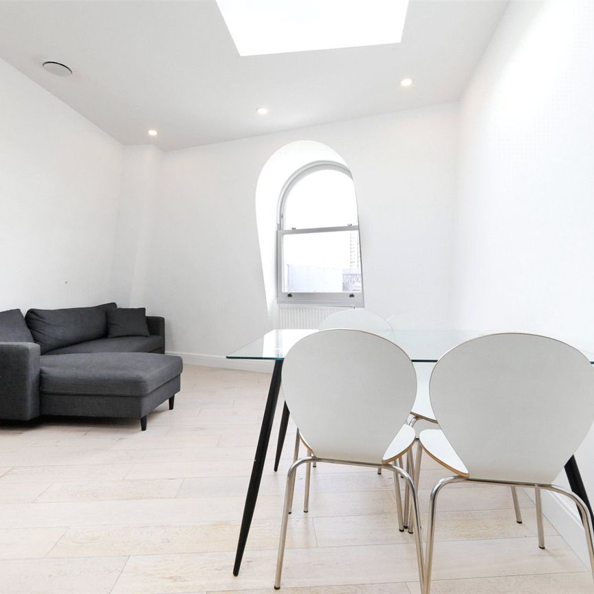 Two Penny House, 60 Woodstock Grove, London, W12 8LG - Photo 1