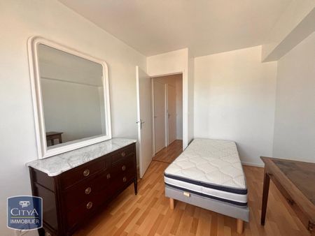 Location Appartement 3 pièces 62m² LAVAL 53000 - Photo 4