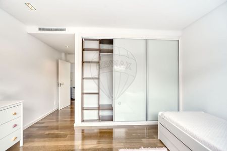 Moradia T4 em Lisboa - Photo 2