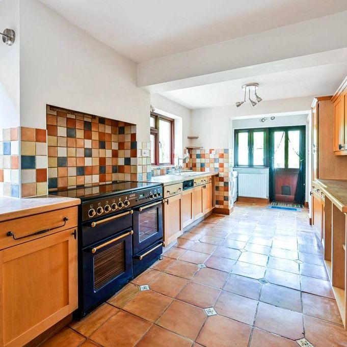 3 bedroom semi-detached house to rent - Photo 1