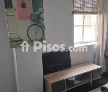 Piso en alquiler en Centro - Photo 1