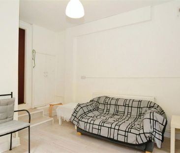 Cecil Road, Hounslow - Photo 1