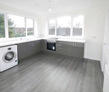 2 bedroom maisonette to rent - Photo 5