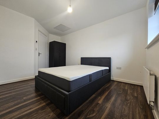 Tame Close, Birmingham, Perry Barr - Photo 1