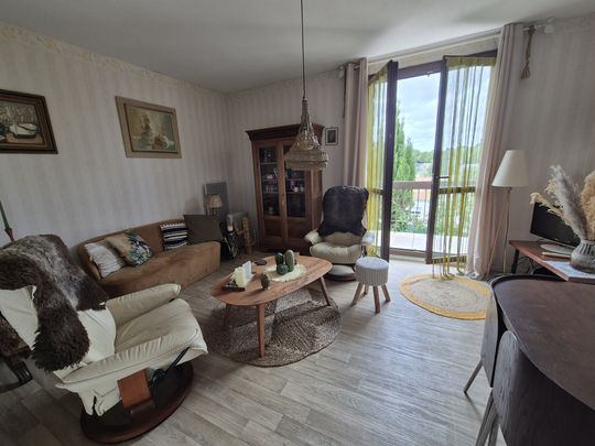 Location Appartement 3 pièces 54m² CASTELNAUDARY 11400 - Photo 1