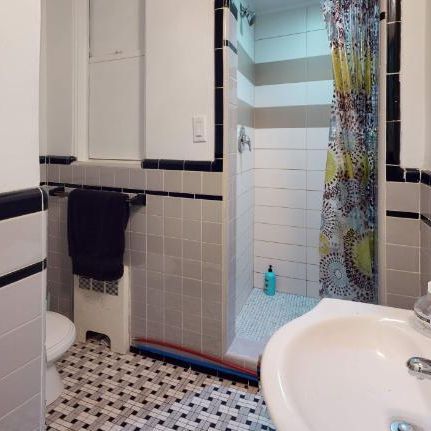 1 CH - 1 SDB - Montréal - $1,195 /mo - Photo 4