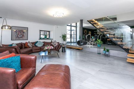 3 bedroom barn conversion to rent - Photo 4