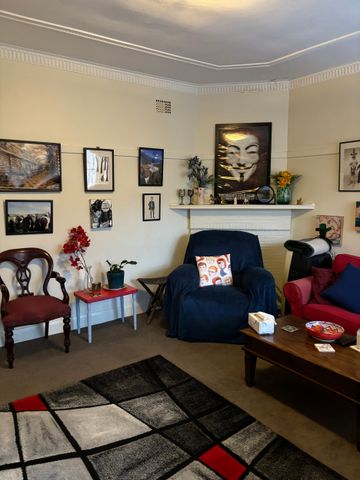 Gladesville - Photo 5