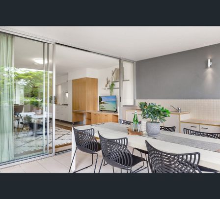 37/153 Lambert St, Kangaroo Point, Qld 4169 - Photo 1