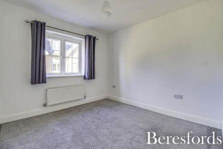 3 bedroom end of terrace house to rent - Photo 4