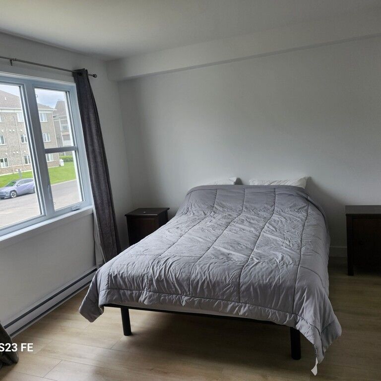 Beau 4 1/2 à Louer - Photo 1