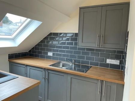 1 bedroom flat to rent - Photo 5