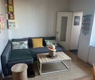 T2 meublé refait à neuf quartier tranquille - Photo 1