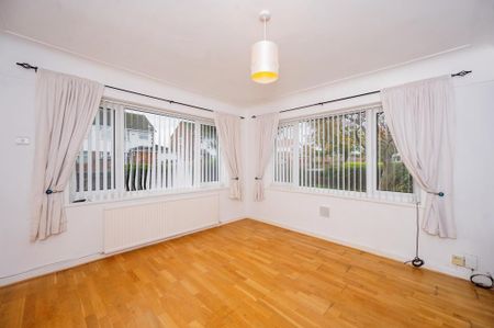 3 bedroom semi-detached house to rent - Photo 3