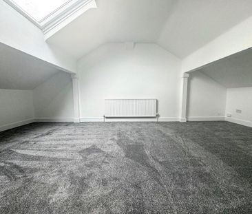 Harlow Road, Rainham, RM13 - Photo 4