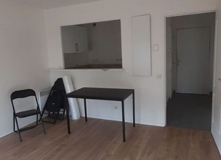Appartement à louer 2 pièces • 45,80 m2 Issy-les-Moulineaux - Photo 4