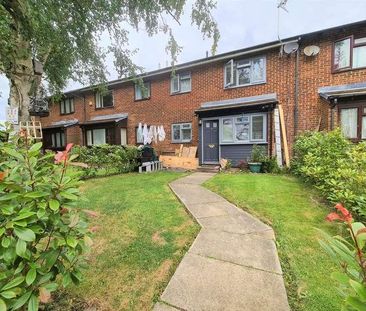 Acorn Grove, Ruislip, HA4 - Photo 6