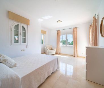 3 bedroom luxury Villa for rent in Marbella Del Este, Andalusia - Photo 3