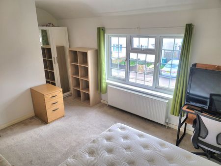 1 Bed Flat, Ascham End, E17 - Photo 4
