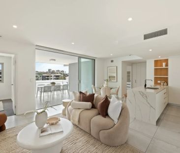 Where Riverside Living Meets Modern Sophistication - UNFURNISHED - Photo 6