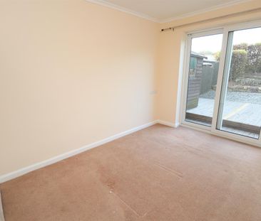 2 bedroom house to rent - Photo 2