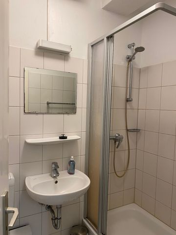 Zimmer 17,59 m² innerhalb einer 5er-WG // Kleiststr. 37, 2. OG, Zimmer 3004 - Photo 4