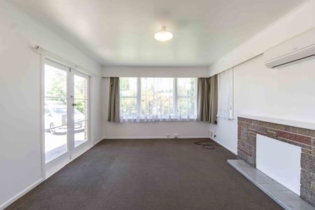 Four Bedroom Family Home - Photo 5