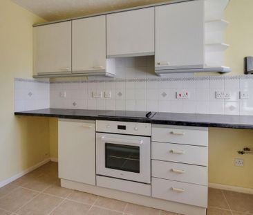 2 bedroom property to rent - Photo 4