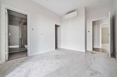 Finchley Road, London, NW11 - Photo 2