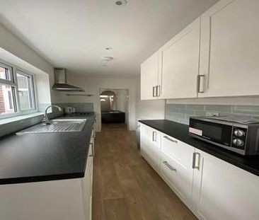3 bedroom house share to rent - Photo 1