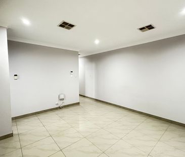 Modern 2 Bedroom Granny Flat&excl; - Photo 1