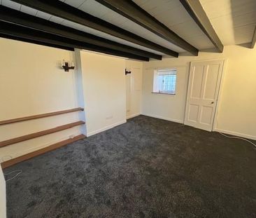 2 bedroom cottage - Photo 3