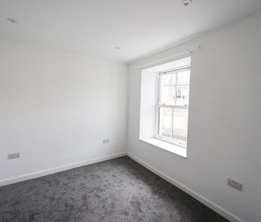 3 bedroom maisonette to rent - Photo 1