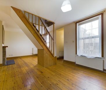 2 bedroom cottage to rent - Photo 1