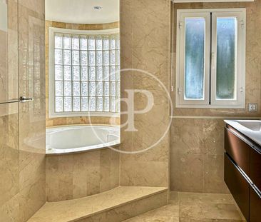 Apartment for Rent in Portals Nous - Photo 2