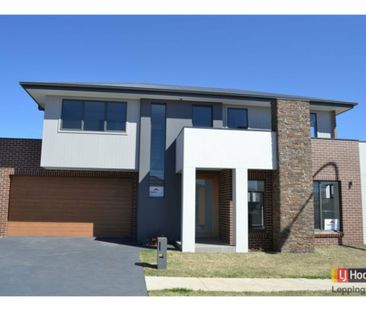 MODERN LIVING - Photo 5